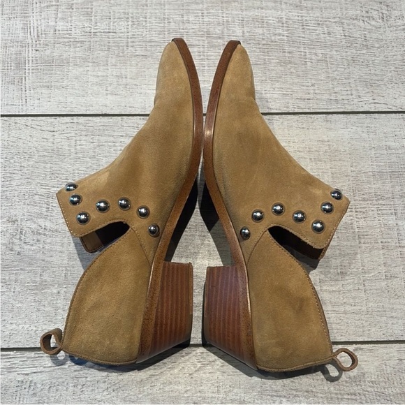REBECCA MINKOFF Katen Studded Suede Low Heel Booties Beige Size 8 - Picture 5 of 12